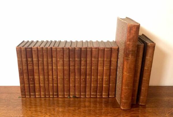 COOK James. Relation des voyages entrepris par ordre de Sa Majesté Britannique, et successivement exécutés par le Commodore Byron, le Capitaine Carteret, le Capitaine Wallis, et le Capitaine Cook. 1789-1819.