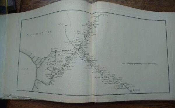 OGEE Jean. Atlas itinéraire de Bretagne. Contenant les Cartes particulières de tous les grands chemins de cette Province avec tous les Objets remarquables qui se rencontrent à une Demi Lieue Adroite et Agauche. Dédié à Nosseigneurs les États de Bretagne Par leur très humble et très Obéissant Serviteur Ogée, Ingénieur des Ponts et Chaussées. 1769.